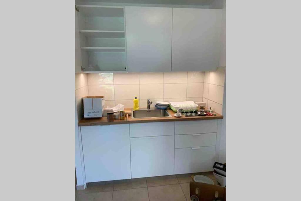 Sara Apartment Punta Omis Near Sandy Beach Eksteriør billede